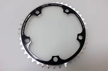 TA KETTINGBLAD PCD-135 VENTO 44T CAMPAGNOLO ZWART-1